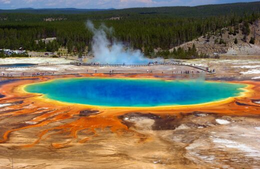 Yellowstone-grand-prismatic-spring